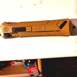 Otf auto from S&W.nrsnd new......